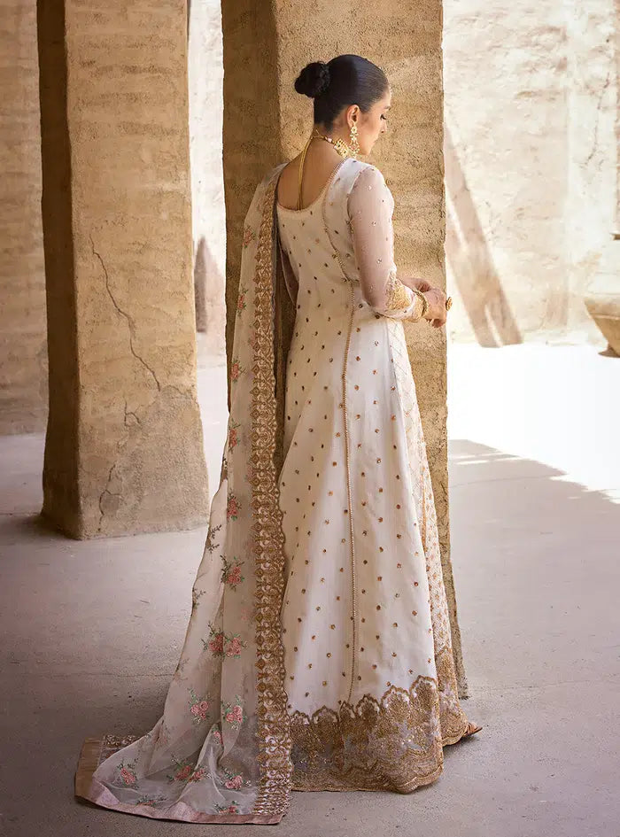 Zainab Chottani | Wedding Festive 23 | Heer